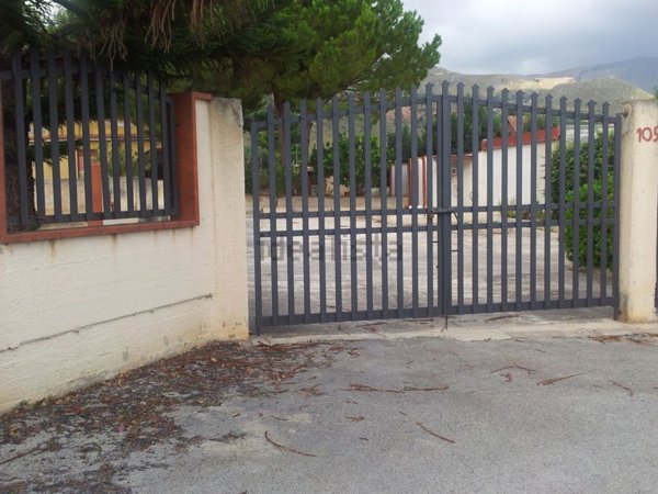 villa in vendita a Castellammare del Golfo in zona Scopello