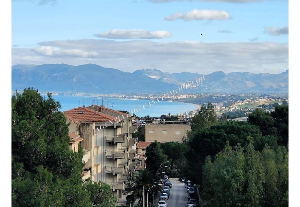 appartamento in vendita a Castellammare del Golfo
