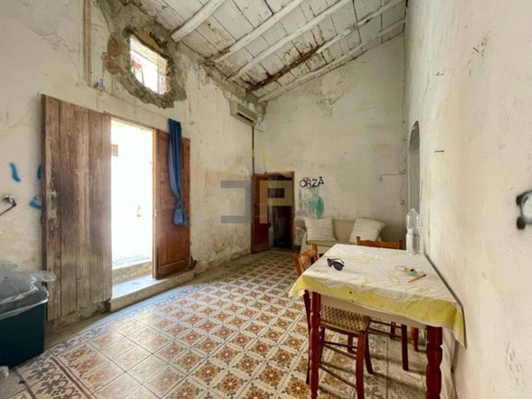 casa indipendente in vendita a Castellammare del Golfo