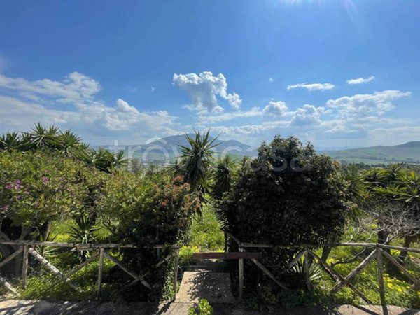 casa indipendente in vendita a Castellammare del Golfo