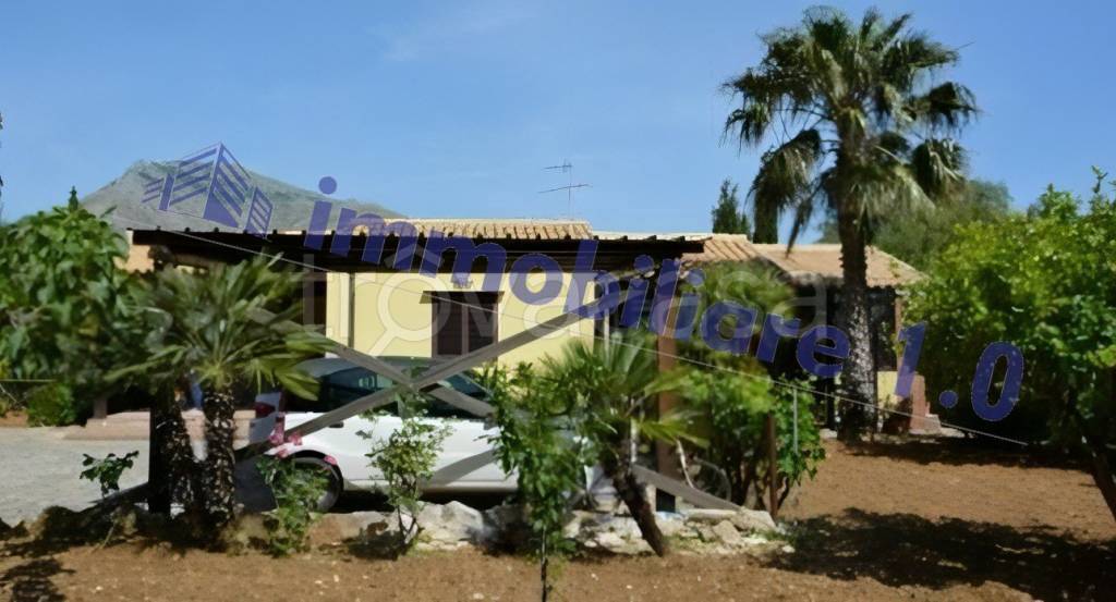 casa indipendente in vendita a Castellammare del Golfo in zona Balata di Baida