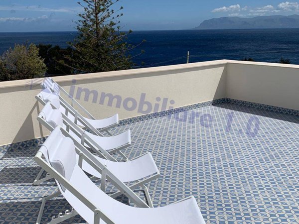 casa indipendente in vendita a Castellammare del Golfo in zona Scopello