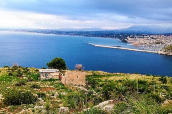 casa indipendente in vendita a Castellammare del Golfo in zona Scopello