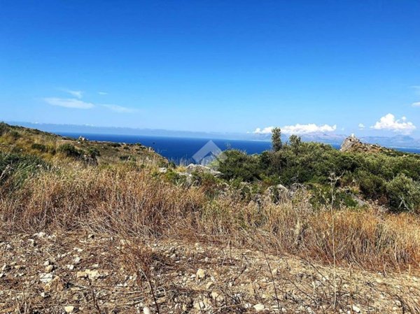 terreno in vendita a Castellammare del Golfo in zona Scopello