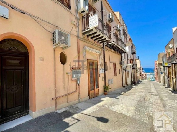 appartamento in vendita a Castellammare del Golfo