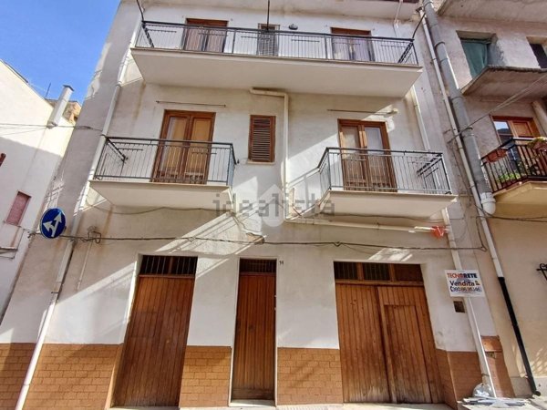 casa indipendente in vendita a Castellammare del Golfo