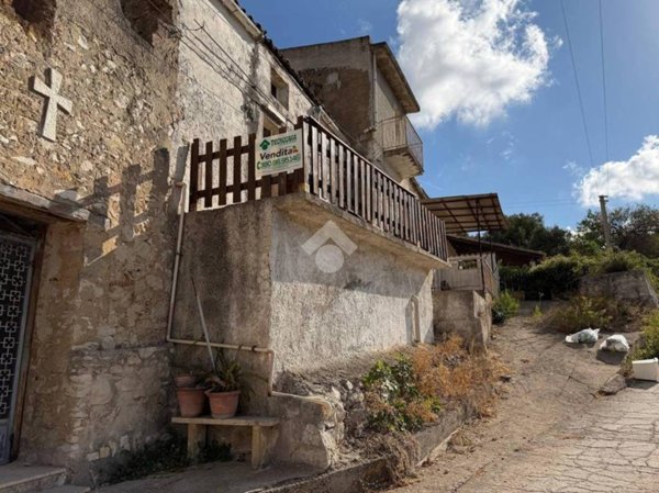 casa indipendente in vendita a Castellammare del Golfo in zona Balata di Baida