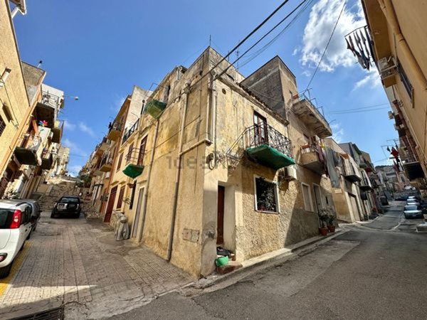 casa indipendente in vendita a Castellammare del Golfo