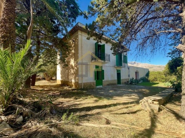 casale in vendita a Castellammare del Golfo in zona Balata di Baida