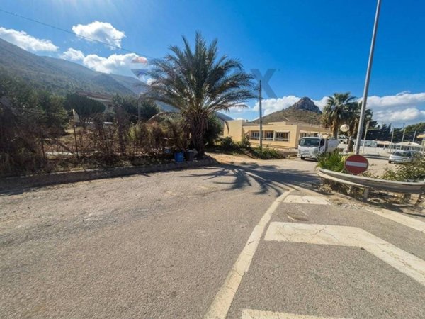 casa indipendente in vendita a Castellammare del Golfo in zona Scopello