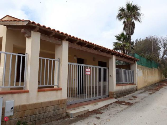 casa indipendente in vendita a Castelvetrano in zona Triscina di Selinunte