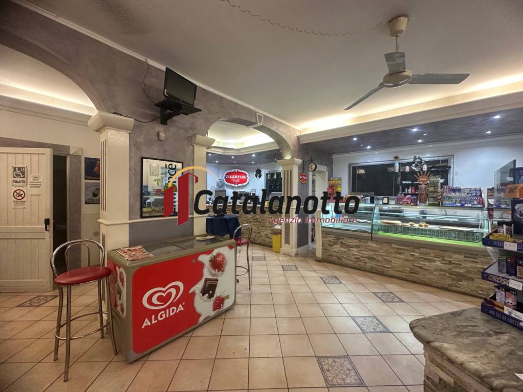 negozio in vendita a Castelvetrano in zona Marinella di Selinunte