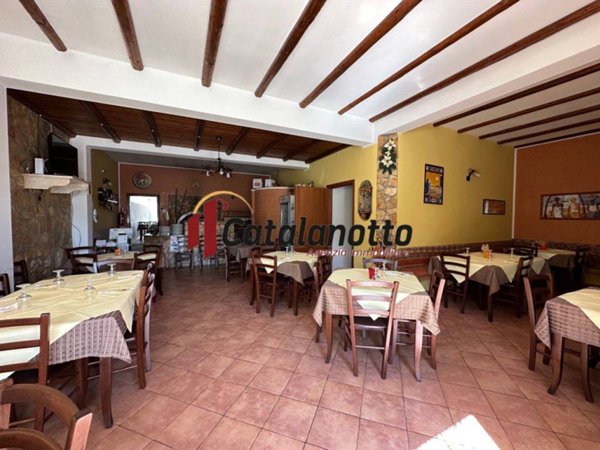 negozio in vendita a Castelvetrano