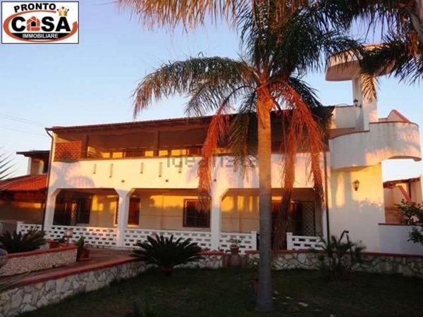 casa indipendente in vendita a Castelvetrano in zona Triscina di Selinunte