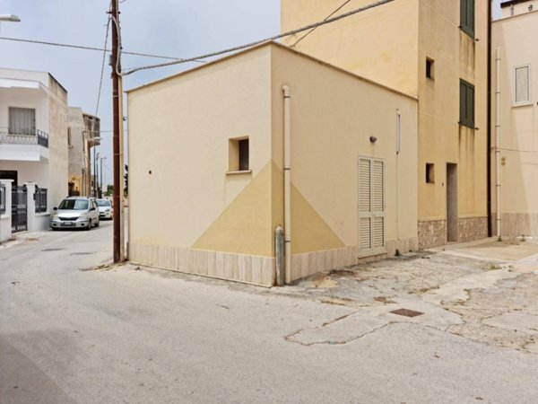 casa indipendente in vendita a Castelvetrano