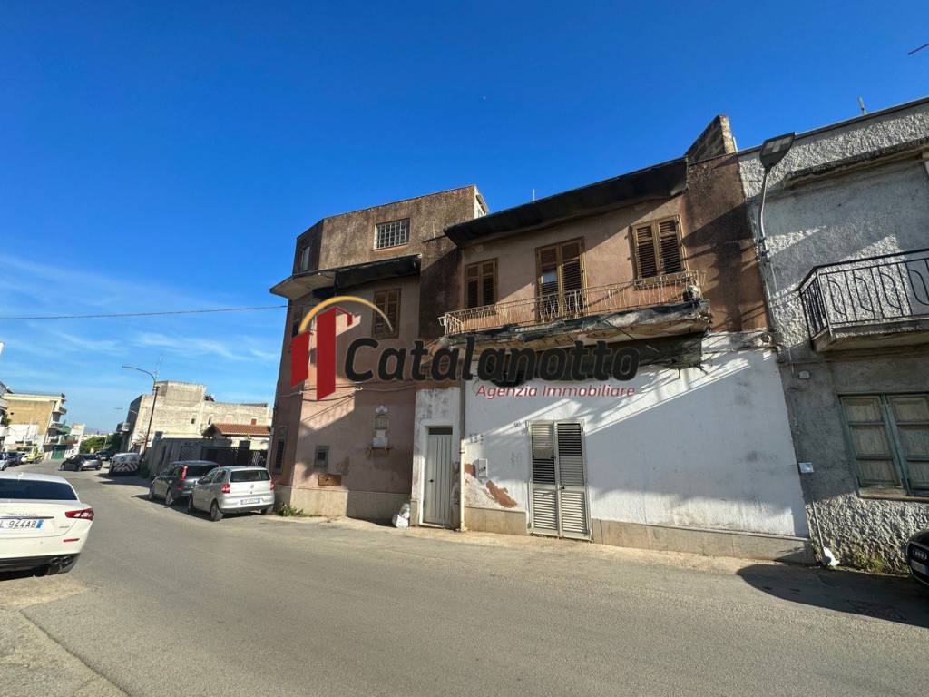 casa indipendente in vendita a Castelvetrano