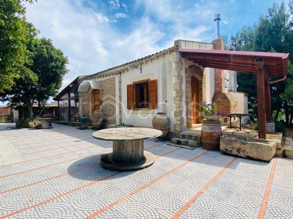casa indipendente in vendita a Castelvetrano