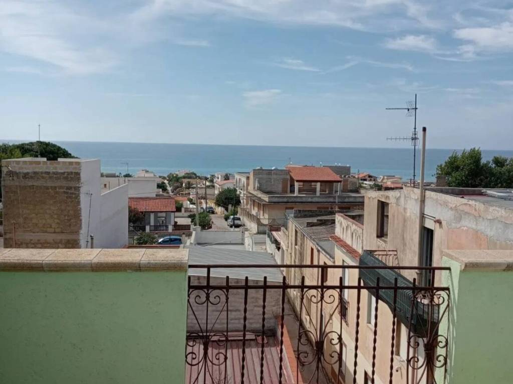 casa indipendente in vendita a Castelvetrano in zona Triscina di Selinunte