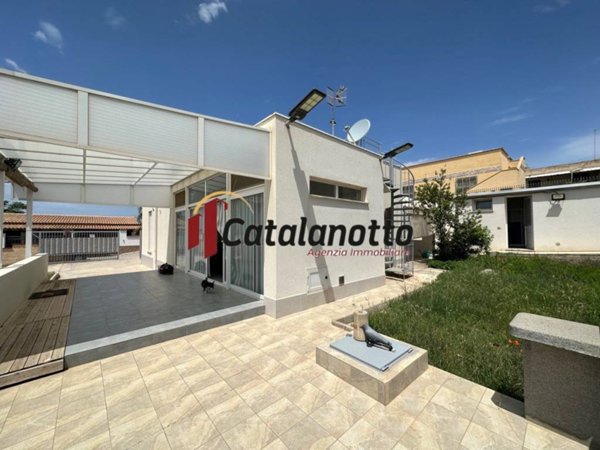 casa indipendente in vendita a Castelvetrano in zona Triscina di Selinunte
