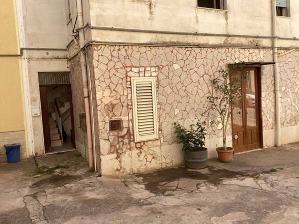 casa indipendente in vendita a Castelvetrano