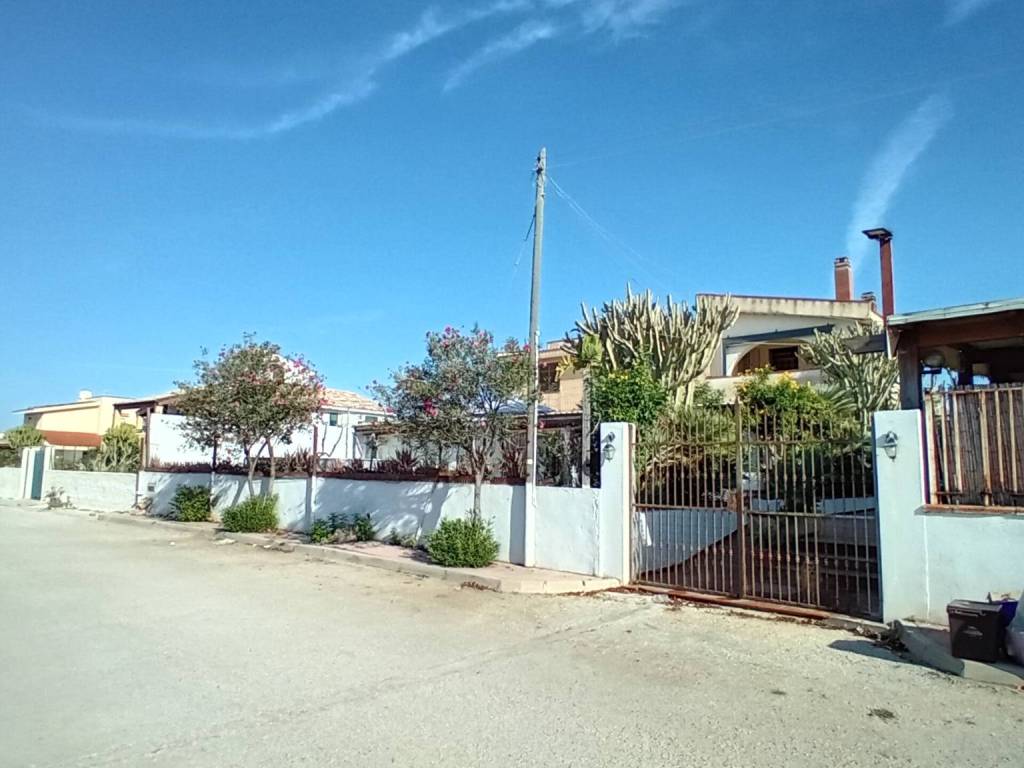 casa indipendente in vendita a Castelvetrano in zona Triscina di Selinunte