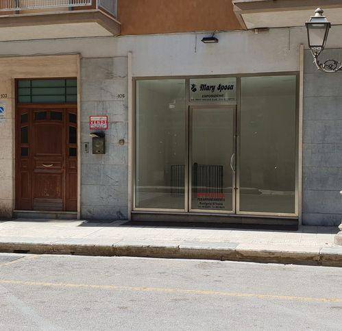 negozio in vendita a Castelvetrano