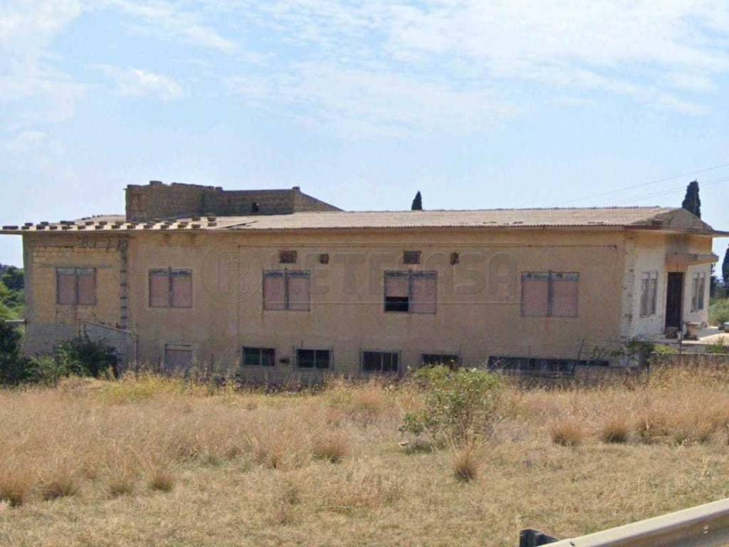 intera palazzina in vendita a Castelvetrano