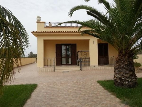 casa indipendente in vendita a Castelvetrano