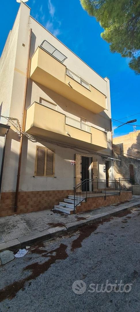casa indipendente in vendita a Castelvetrano