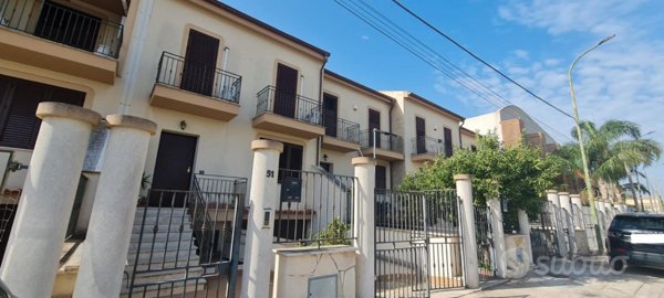 casa indipendente in vendita a Castelvetrano