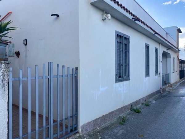 casa indipendente in vendita a Castelvetrano in zona Triscina di Selinunte