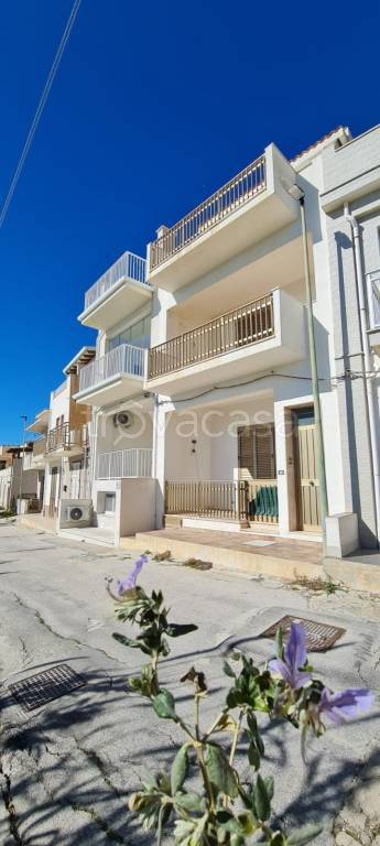 casa indipendente in vendita a Castelvetrano in zona Triscina di Selinunte