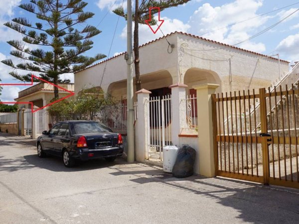 casa indipendente in vendita a Castelvetrano in zona Triscina di Selinunte