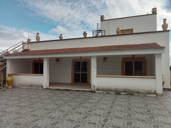 casa indipendente in vendita a Castelvetrano