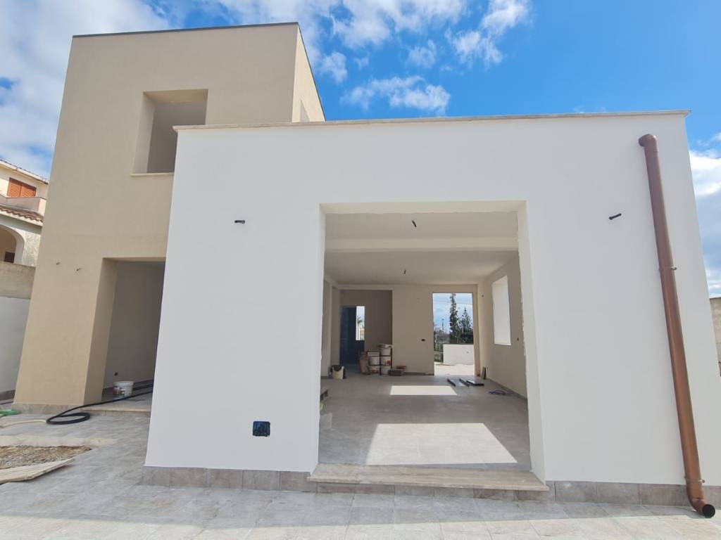 casa indipendente in vendita a Castelvetrano in zona Triscina di Selinunte