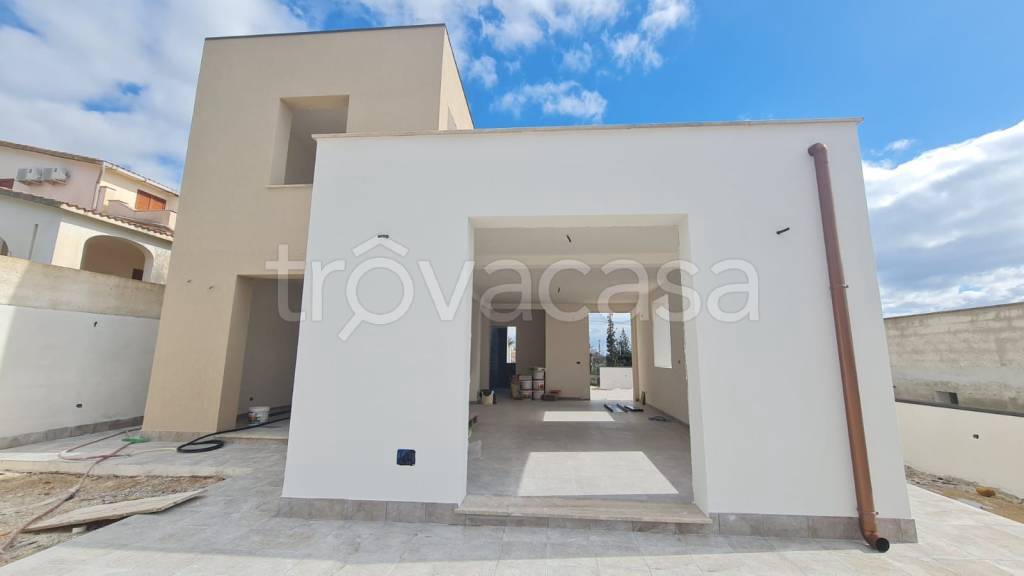 casa indipendente in vendita a Castelvetrano in zona Triscina di Selinunte