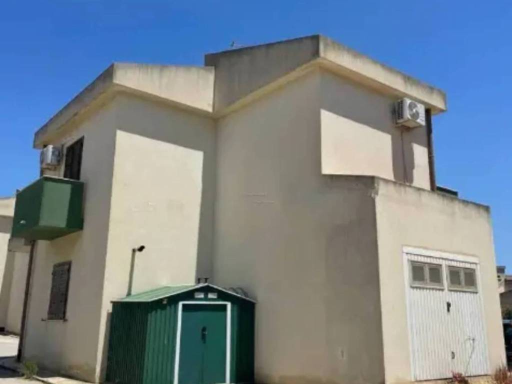 casa indipendente in vendita a Castelvetrano