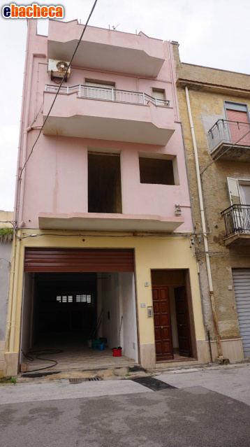 casa indipendente in vendita a Castelvetrano