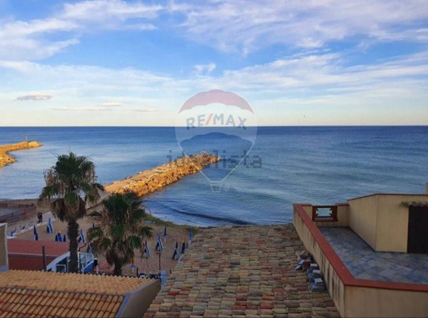 casa indipendente in vendita a Castelvetrano in zona Marinella di Selinunte