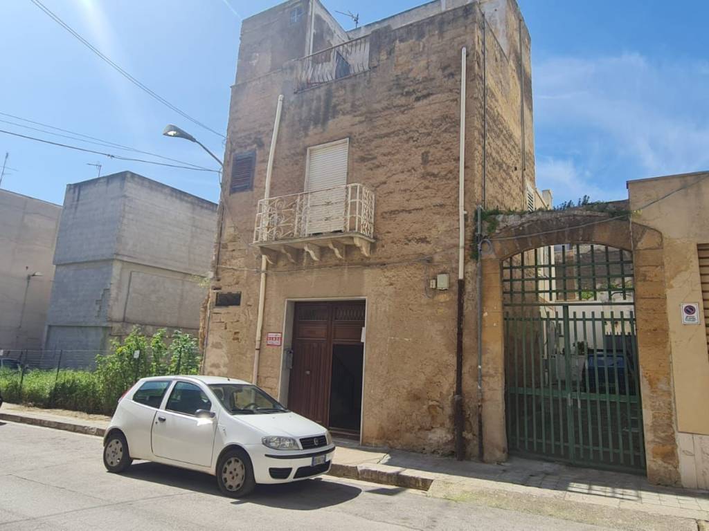 casa indipendente in vendita a Castelvetrano