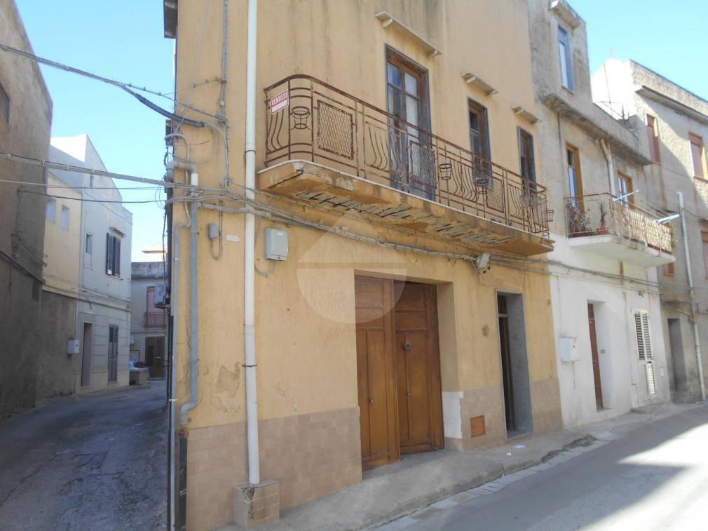casa indipendente in vendita a Castelvetrano