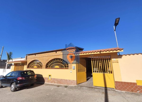 casa indipendente in vendita a Castelvetrano in zona Triscina di Selinunte