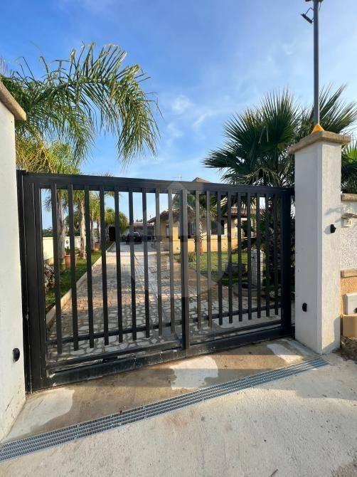 casa indipendente in vendita a Castelvetrano in zona Marinella di Selinunte