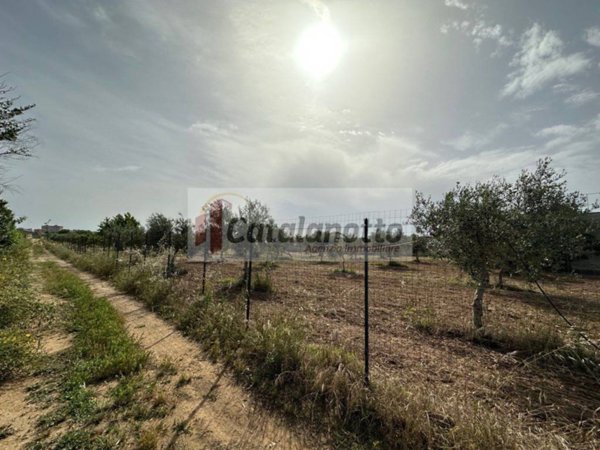 terreno edificabile in vendita a Castelvetrano