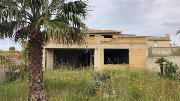 casa indipendente in vendita a Castelvetrano in zona Triscina di Selinunte
