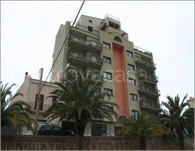 negozio in vendita a Castelvetrano