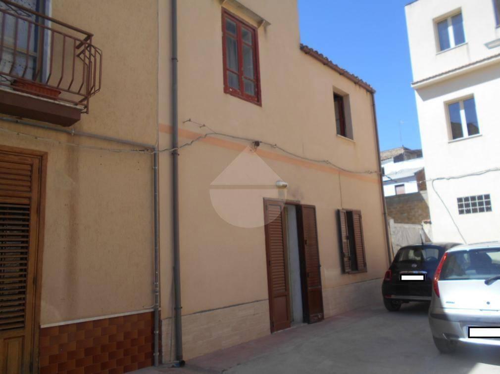 casa indipendente in vendita a Castelvetrano