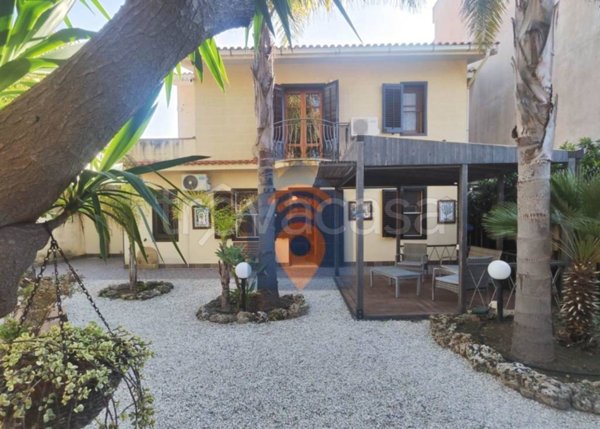casa indipendente in vendita a Castelvetrano