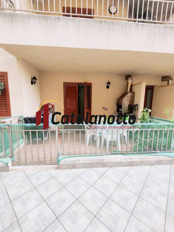 appartamento in vendita a Castelvetrano in zona Marinella di Selinunte