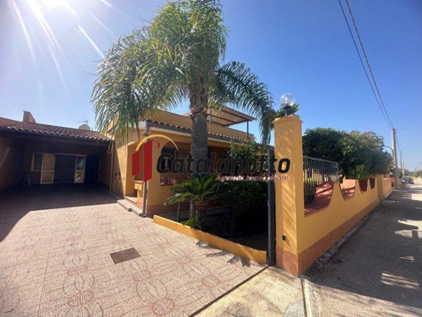 casa indipendente in vendita a Castelvetrano